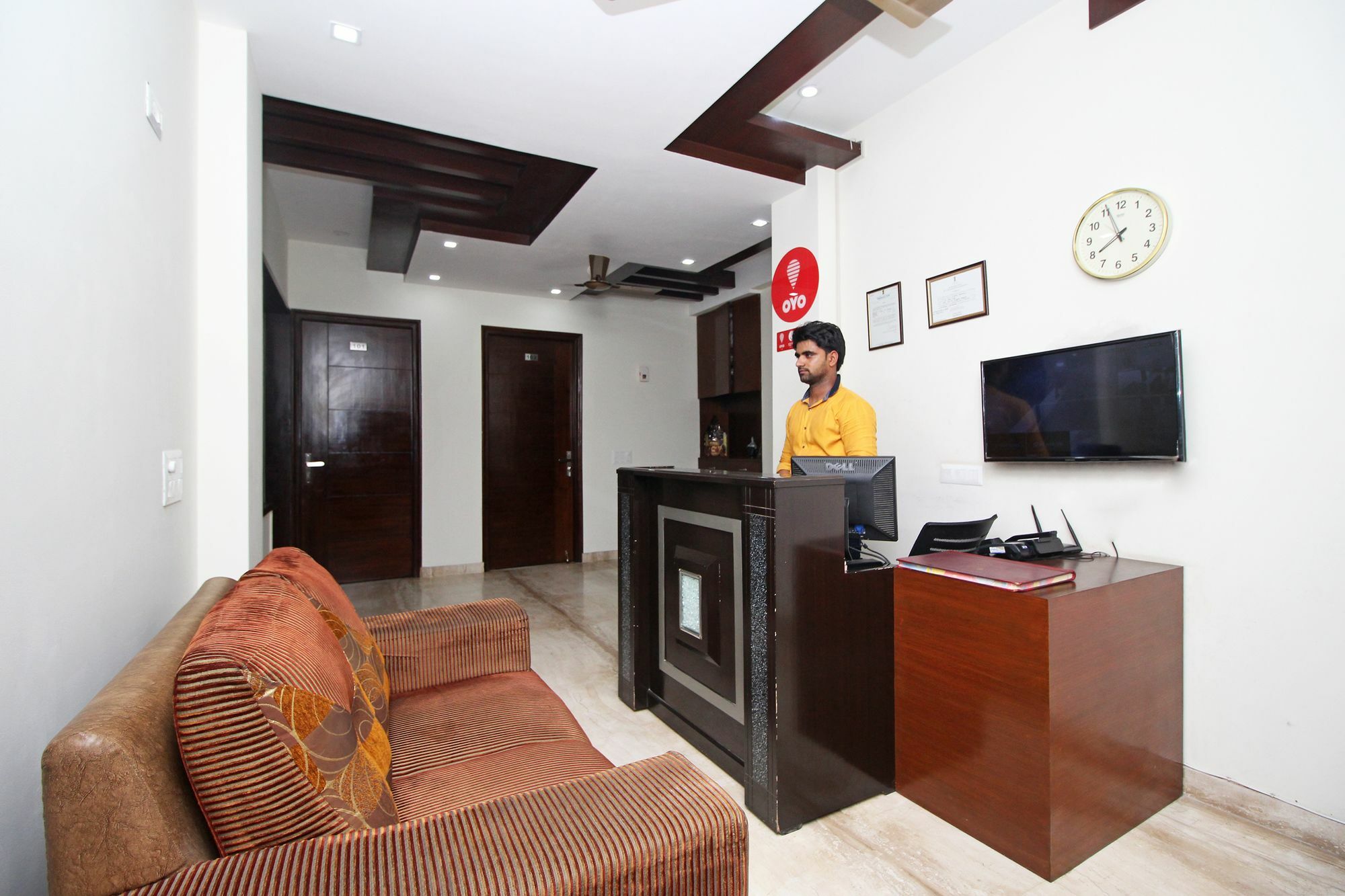 Fabhotel Mannat Residency Sec 52 Γκουργκάον Εξωτερικό φωτογραφία
