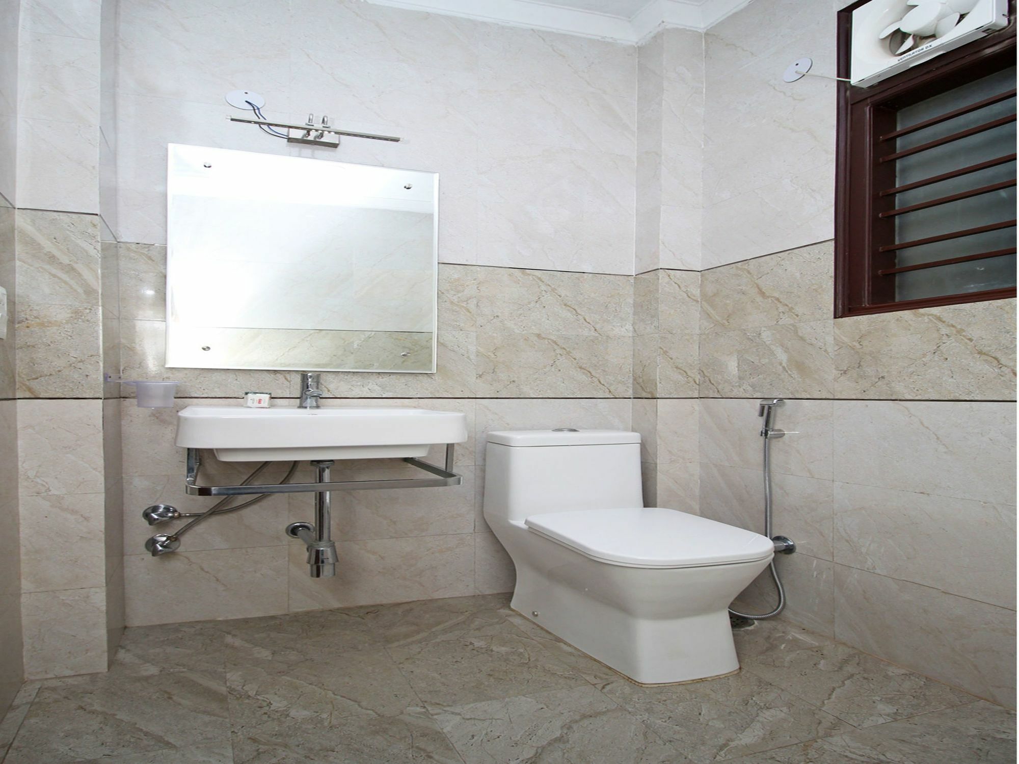 Fabhotel Mannat Residency Sec 52 Γκουργκάον Εξωτερικό φωτογραφία