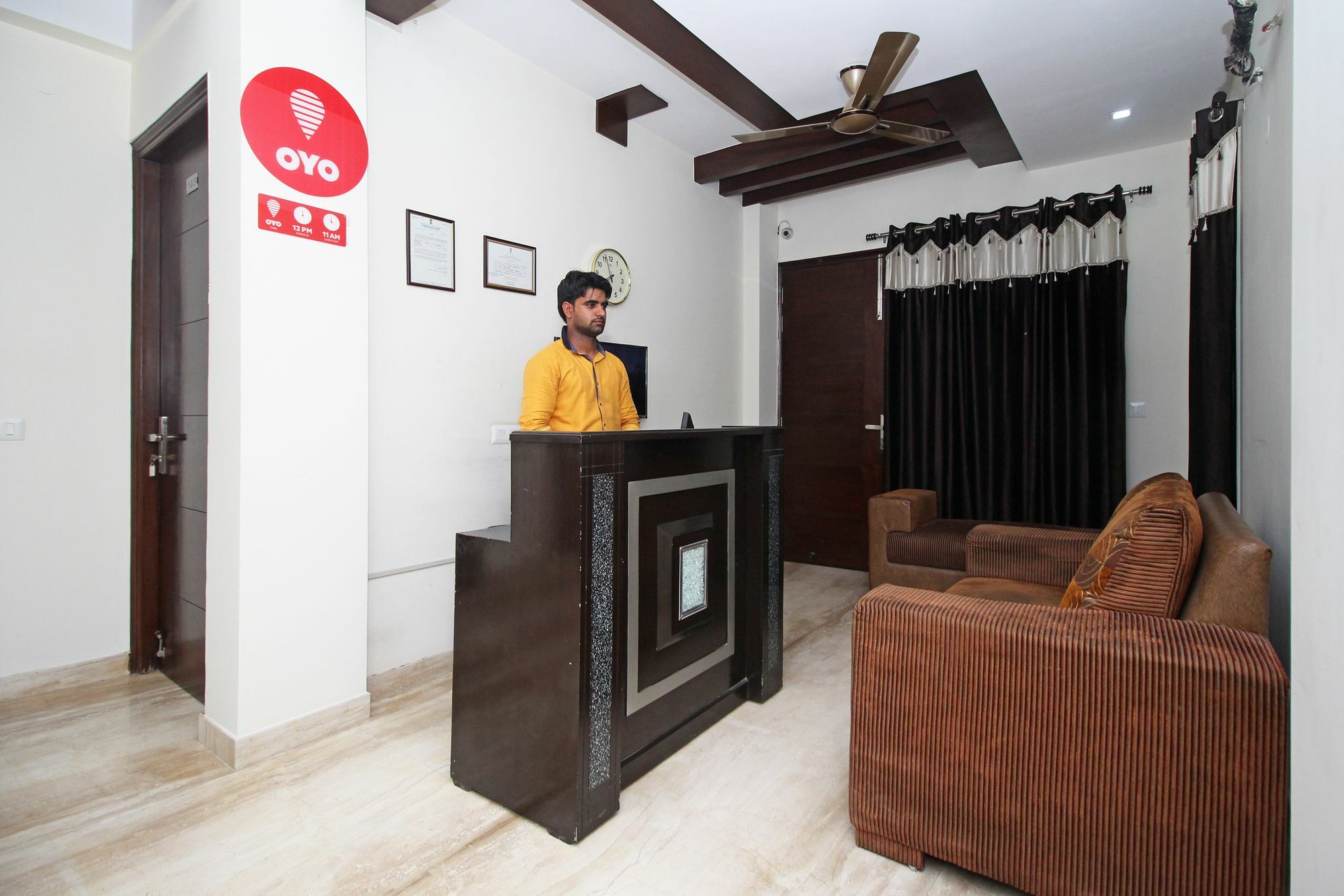 Fabhotel Mannat Residency Sec 52 Γκουργκάον Εξωτερικό φωτογραφία
